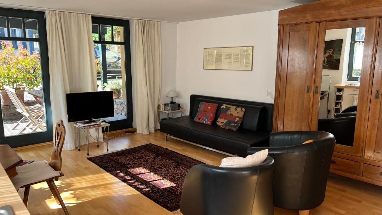 Ferienwohnung Im Stadionischem Hof Walluf Buitenkant foto