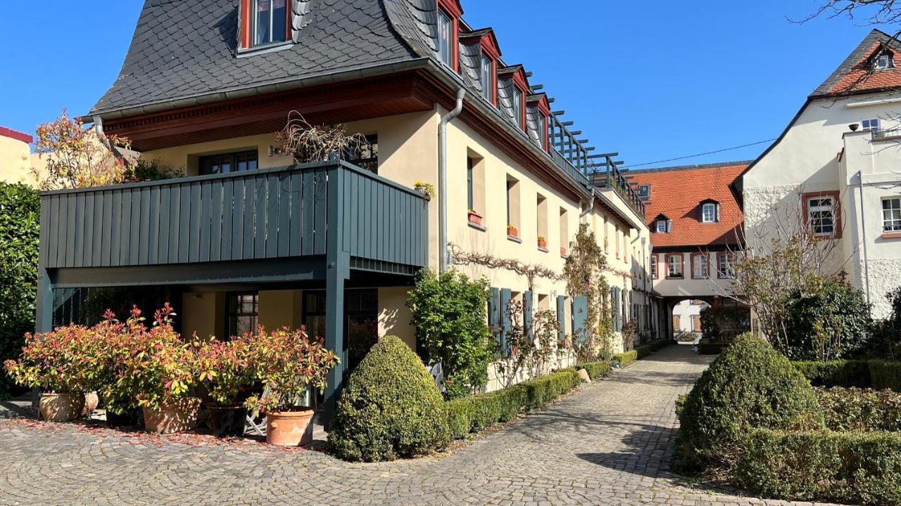 Ferienwohnung Im Stadionischem Hof Walluf Buitenkant foto